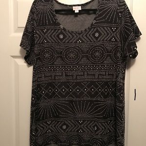Lularoe Classic Tee